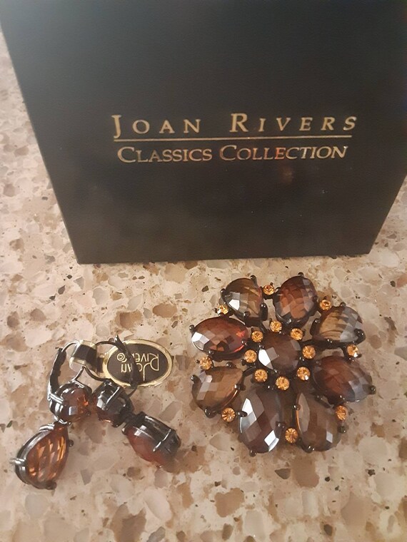 New Joan Rivers fall brooch and matching earrings