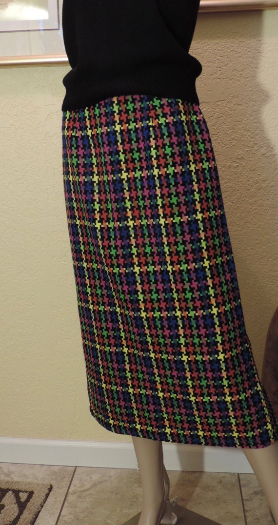 Vintage 1980's 1990's bright plaid, geometric desi