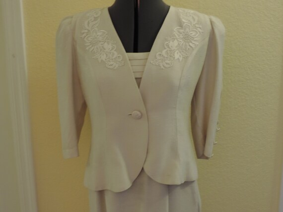 ivory jacket for mother of the bride