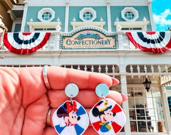 mouse couple Cruise life-ring stud earrings