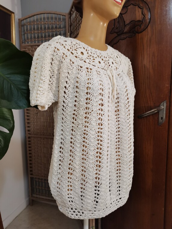 Vintage 1960s does 1930s hand crocheted blouse Si… - image 4