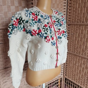 Vintage Wolkenstricker 1980s does 1940s austrian embroidered cardigan trachten stricke Size M image 2