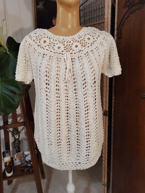 Vintage 1960s does 1930s hand crocheted blouse Si… - image 1
