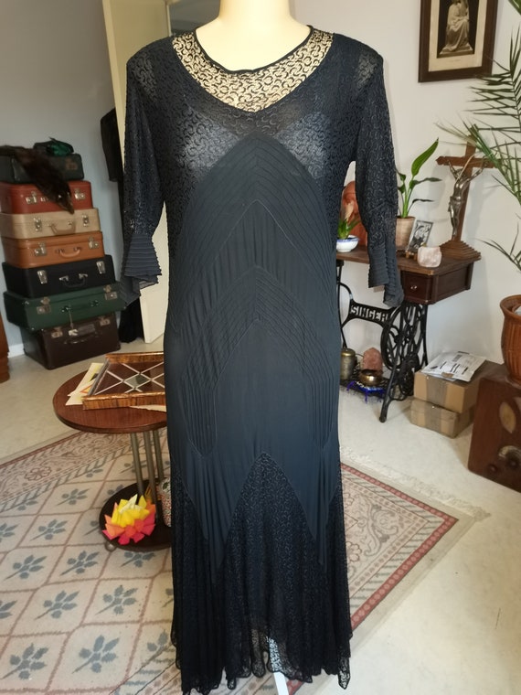 Vintage 1930s silk lace dress art déco Size S M