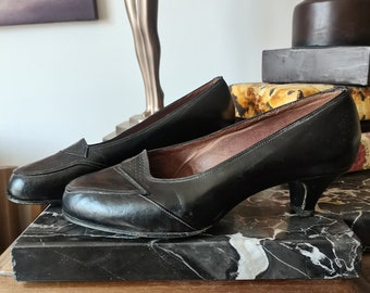 Vintage 1950s leather shoes heels FR36 UK3 US5 dead stock