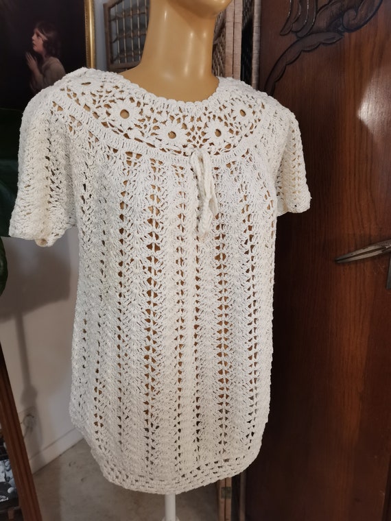 Vintage 1960s does 1930s hand crocheted blouse Si… - image 2