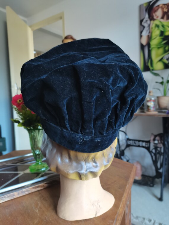 Vintage 1940s  black velvet halo hat french - image 3