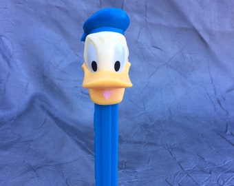 Disney's Donald Duck Pez Candy Dispenser