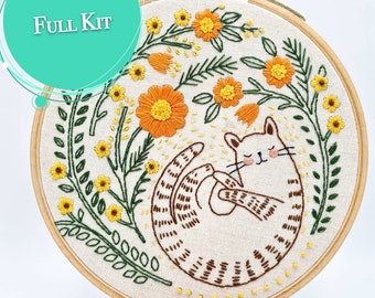 Embroidery Kits 7" / Cat Embroidery Kits for Beginners / Hand Embroidery Kits / Beginner Embroidery Patterns