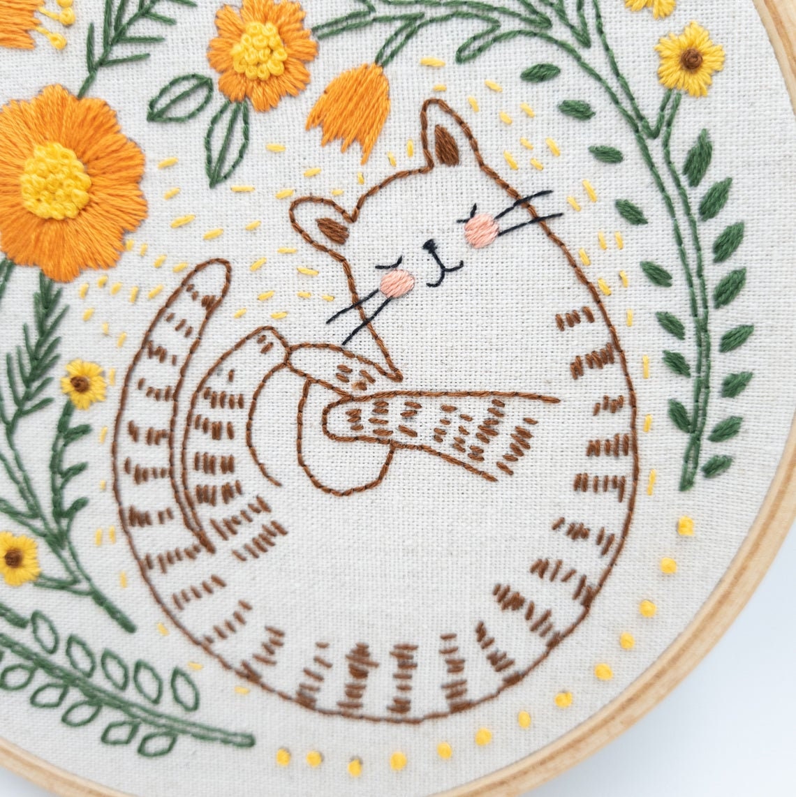  Zcargel Embroidery Set, Cat Pattern Embroidery Craft Kit Cross  Stitch Kit Cross Stitch Patterns DIY Embroidery Practice Bag for Training  Crafts Lessons Daily Life Easy Embroidery Kits for Beginners