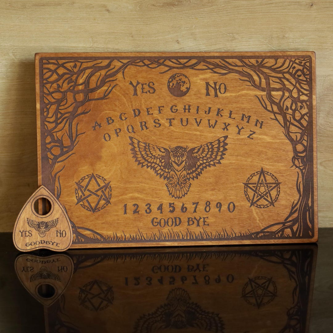 Alchemy Crowleyn Spirit Board Ouija Kaulaketju main image 1