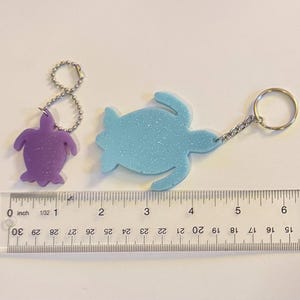 Turtle - Resin Keychain - Epoxy Resin - Resin Pendant - Zipper Pull - Best Friends - Family - Friends - Animals - Mama - Baby - Papa