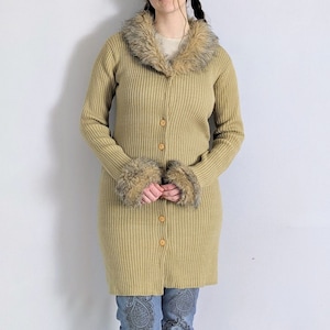 Vintage Faux Fur Collar & Cuffs Cardigan Y2K Suzy Shier