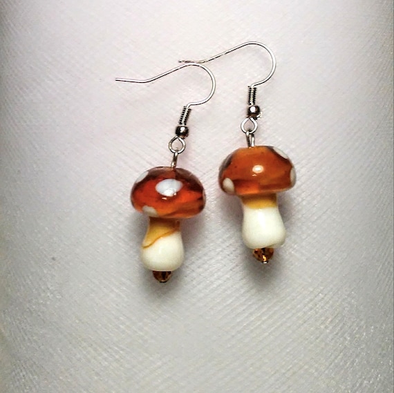 Spot The Dot Earrings in Orange Spot The Dot Earrings in Orange