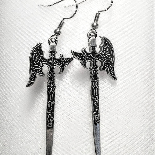 Medieval Viking battle axe in antique silver earrings long lightweight Renaissance mid century Cosplay convention costumes unisex Gothic fun