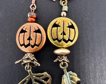 Jack-o-lantern Leaf Charm Earrings