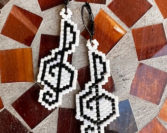 Treble Clef Bead Stitch Earrings