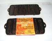 2 vintage antique WAGNER WARE Cast Iron Corn Cake Pans Unused nos new old stock Home bread Decor kitchen