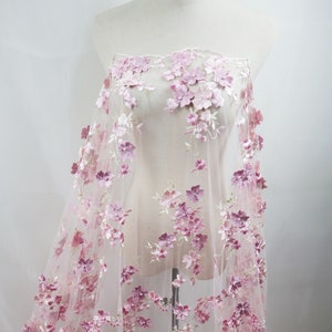 Tela de encaje con cuentas de flores rosas 3D cortada a medida, accesorios de costura de tela de encaje de flores 3D