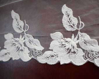 beautiful floral leaf Lace Trim fabric by the yard, vintage floral embroidered mesh lace trim