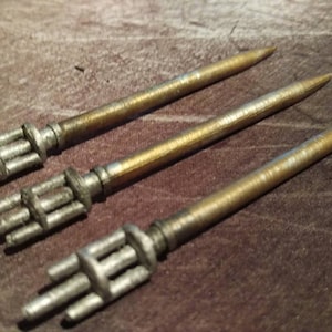 Yondu&#39;s small darts on right side of his Jacket for Cosplay or a Costume  Guardians of the Galaxy Mohawk Fin