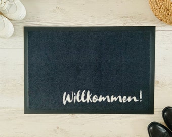 WILLKOMMEN Fußmatte Türmatte 40 x 60 cm Innen & Aussen rutschfest Waschbar Geschenk Weihnachten Geburtstag Einzug Hochzeit