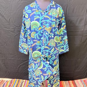 Ensemble pyjama indien en coton fait main femme robe de nuit couleur blanche imprimé floral en coton pyjama et chemise avec ensemble de sac