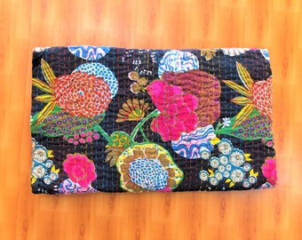 Boho bomullsquilt med blommigt Kantha-överkast (232x283 cm)