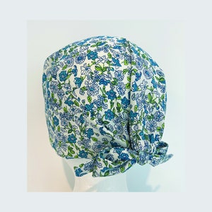 Ditsy Floral Print Scrub Cap, Surgical Scrub Cap, Head Wrap, with Buttons Optional, Bonnet,  Hat for Nurses and Doctors, For Men and Women
