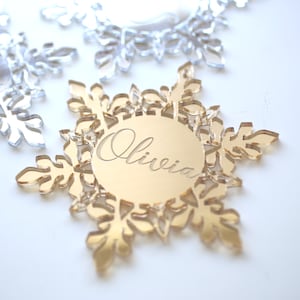 Personalised Snowflake | Engraved Christmas Ornament | Custom Name Laser-Etched Xmas Decoration