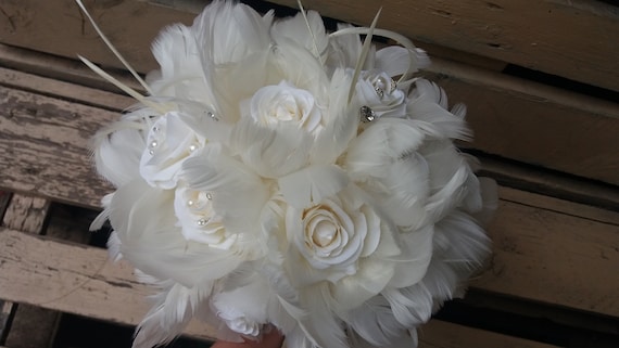 Classic Wedding bouquet, Champagne Bridal bouquet, Bouquet of roses, Feather bouquet, Vintage bouquet, Gatsby Wedding, Ivory bouquet
