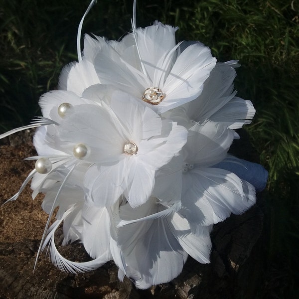 White Bridal bouquet, Feather bouquet, Gatsby Wedding, Brooch bouquet, Silky feather flowers, Bridesmaid  bouquet, YOUR CHOICE COLOR