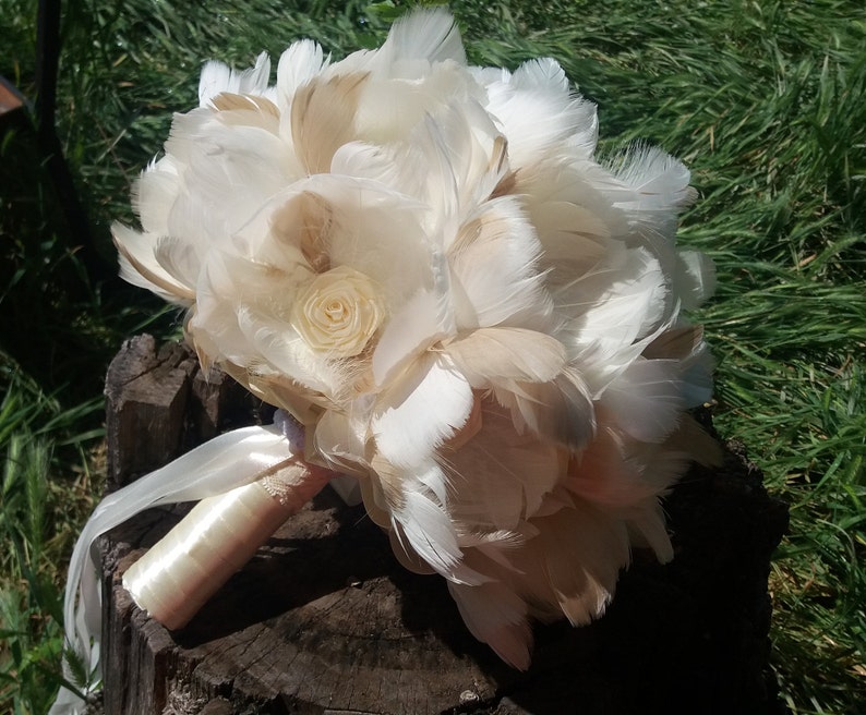 Champagne Bridal bouquet, Feather bouquet, Beige wedding flowers