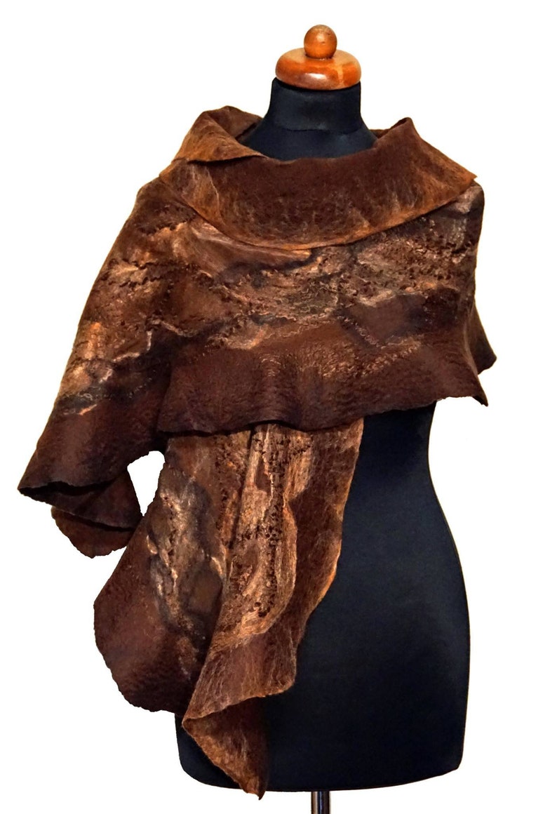 Felted scarf, silk felt shawl, felt scarves for women, shades of brown and beige, handmade brown scarf on silk, nuno felt scarf gift for her zdjęcie 3
