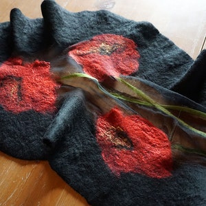 Wet felting Tutorial PDF, felt pattern, nuno felting, step by step, DIY, masterclass, felted scarf, silk and felt shawl, scarf with flowers zdjęcie 3