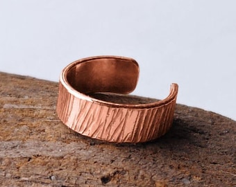 3mm Copper Ear Cuff for Helix or Conch ~ Hammer Textured ~ No Piercing Wrap Earring ~ Minimal Everyday Jewellery ~ 7th Anniversary Gift
