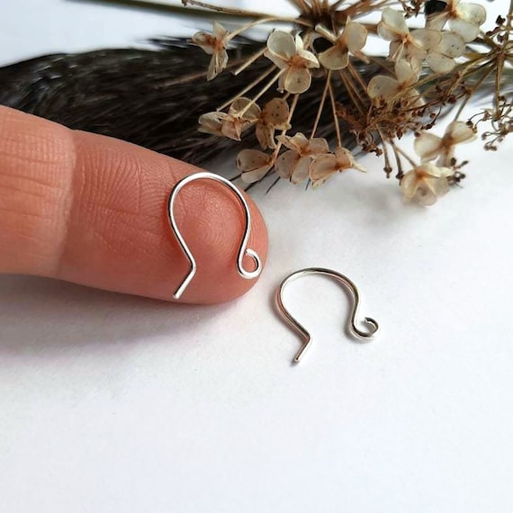 Sterling silver fish hook outlet ear wires