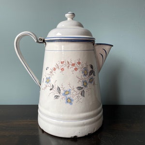Vintage Enamel Coffee Pot Kettle Enamel Enamelware Vase Farmhouse Cottage Kitchen Chippy Rustic