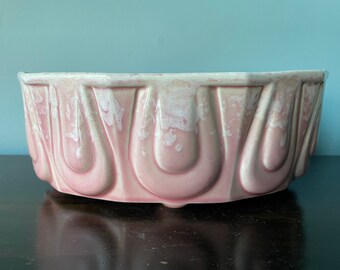 Vintage UPCO USA 409 Oval Planter Pottery Ceramic Pink Drip Glaze