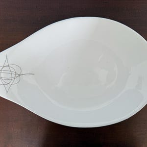 Vintage Fantasy 15” Oval Serving Dish by Hall China Hallcraft Design by Eva Zeisel Mid Century Modern Atomic