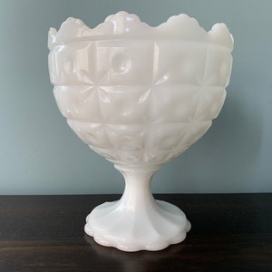 Vintage Napco Milk Glass Quilted Pattern Scallop Rim Paneled Foot Pedestal Planter 1185