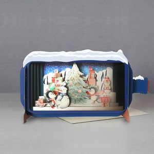 sneeuwman, schaatsende pinguïns, boom, feestelijke tijd, cadeautjes, decoraties, 3D-bericht in fles, pop-out kaart, 3D-cadeaubon, handgemaakte kaart, 3D, cadeaubon