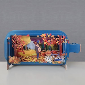 Carte pop-up,vélo,couple,étreinte,automne,feuilles,extérieur,Carte découpée au laser,message 3D dans une bouteille,carte pop-out,carte cadeau 3D,carte fait main,