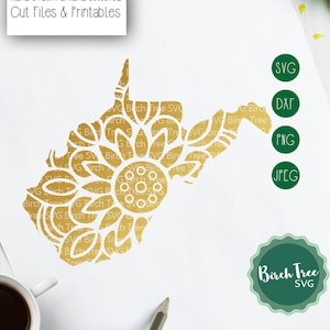 Peut inclure: Un contour doré de l'état de Virginie-Occidentale avec un motif de mandala à l'intérieur. L'image comprend le texte "Hand Drawn & Hand Lettered Cut Files & Printables" en haut et "Birch Tree SVG" en bas. L'image comprend également une liste de types de fichiers : SVG, DXF, PNG et JPEG.