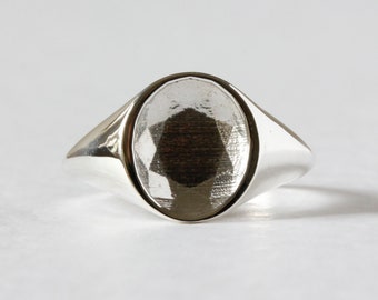 Phantom Oval Signet Ring - Silver - silver pinky ring, minimalist ring, sculptural ring, geometric ring, silver signet ring