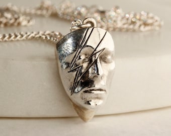 Bowie Necklace – Silver - David Bowie, Ziggy Stardust, lightning bolt necklace, rock n roll necklace, mens jewelry, bowie memorabilia