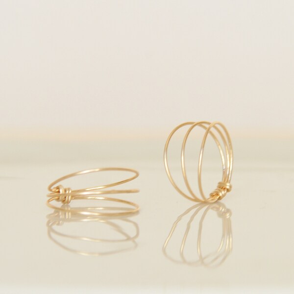Thin and minimalist triple ring multi-row ring in 14k gold filled