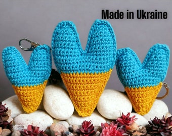 Handmade keychain heart, Support Ukraine, Brooch heart of Ukraine, Handmade keychain, Carbine Ukrainian flag, Help for Ukrainian army, Gift