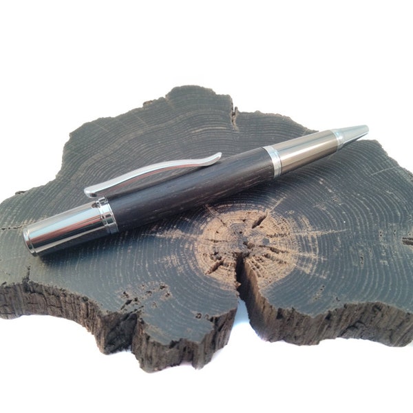 Custom Irish Bog Oak personalized pen and wooden pen box.