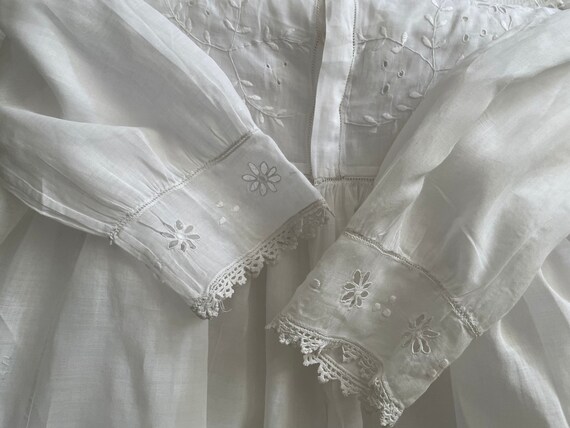 19th Century Victorian Girls Dress Cotton / White… - image 8